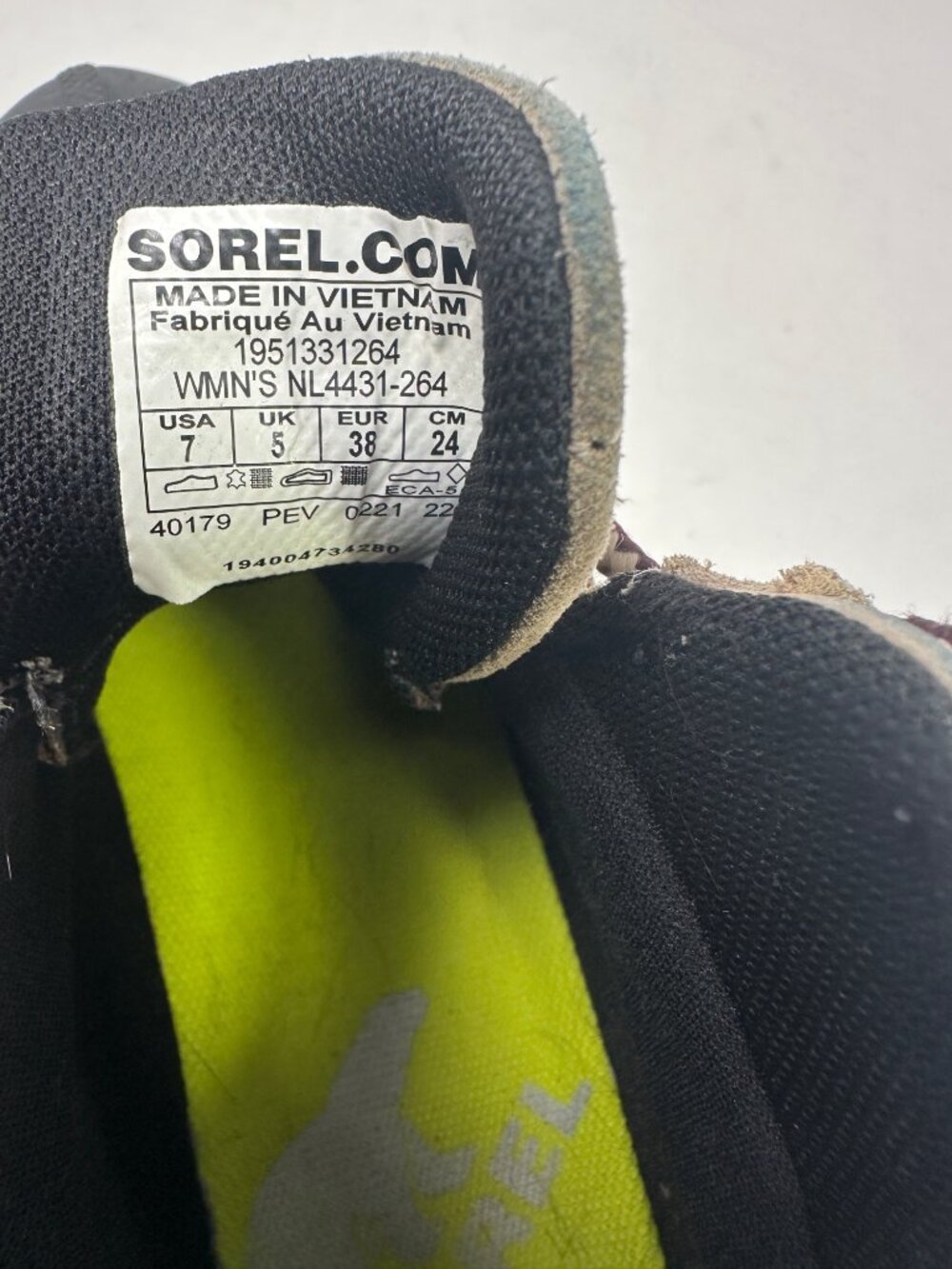 Sorel Out N About Waterproof Duck Boots Women’s 7 - Picture 13 of 13